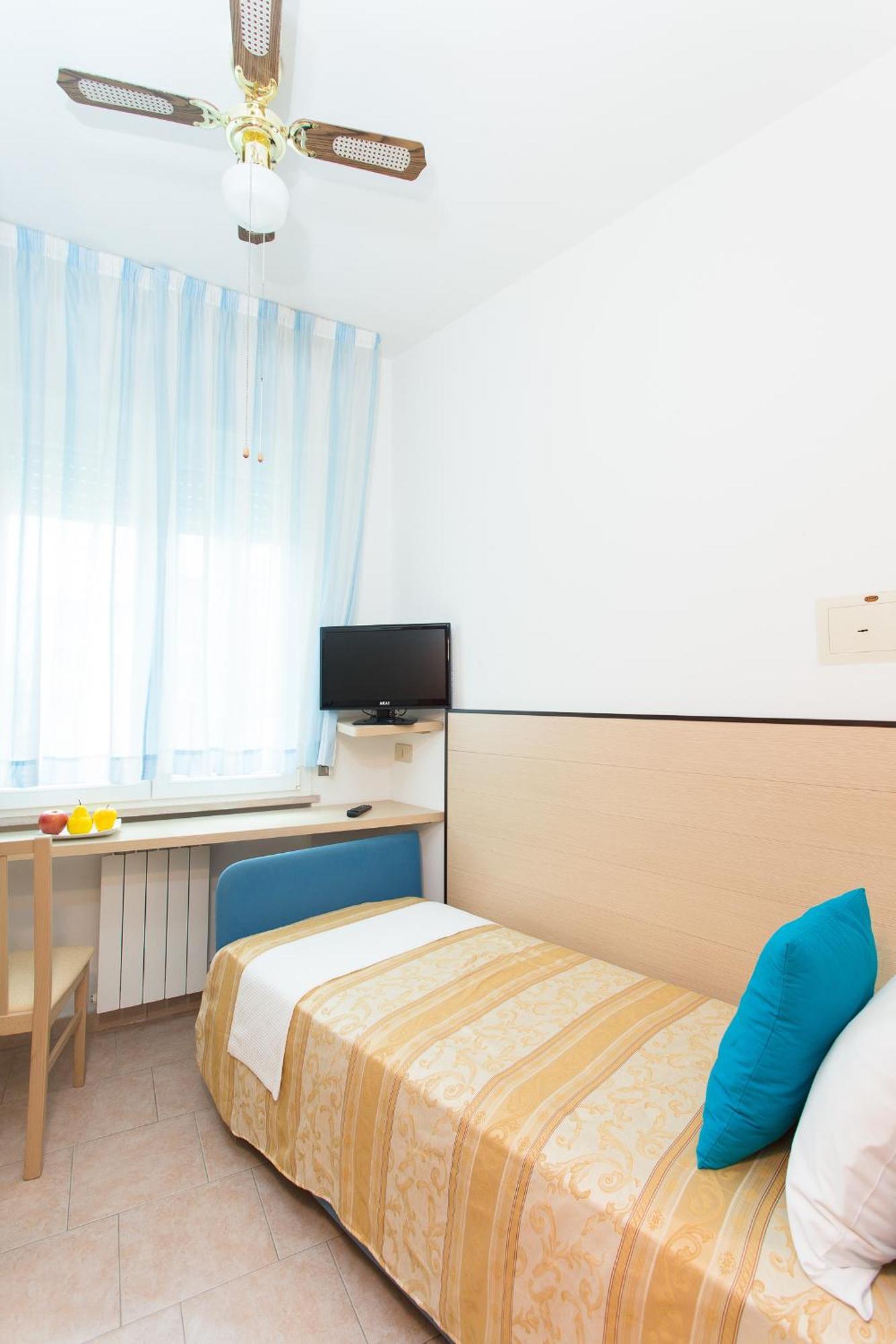 Hotel Asiago Beach Lido Di Savio Pokój zdjęcie
