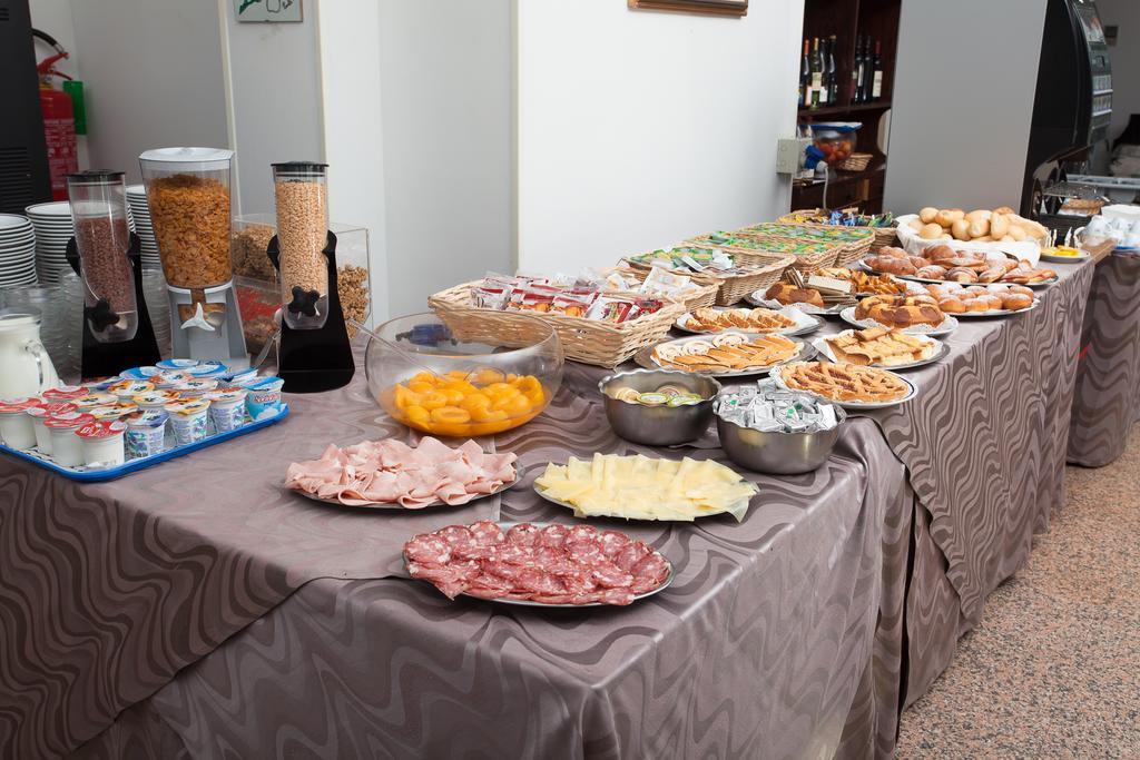 Hotel Asiago Beach Lido Di Savio Zewnętrze zdjęcie